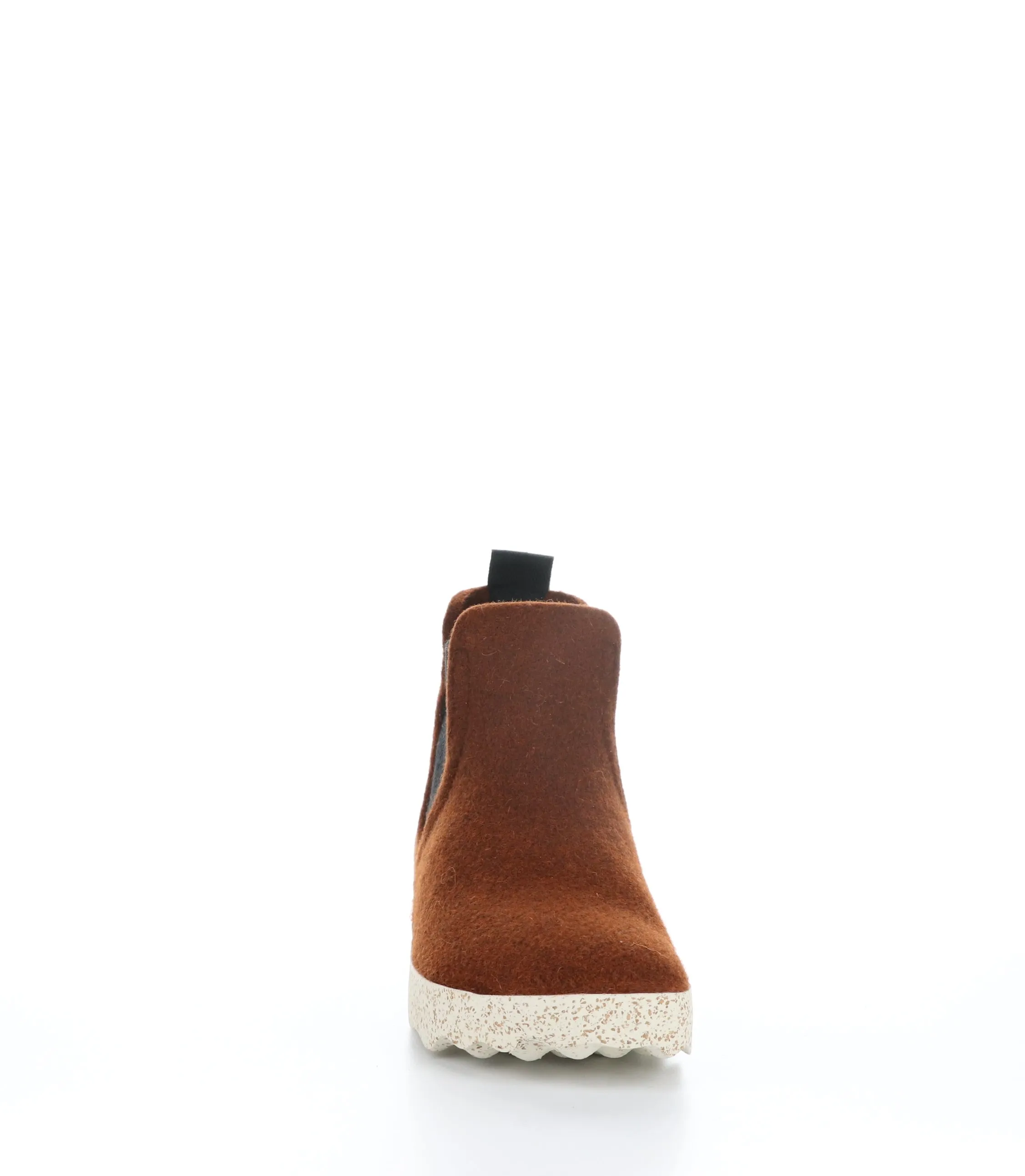 CAIA090ASPM Brown Round Toe Boots