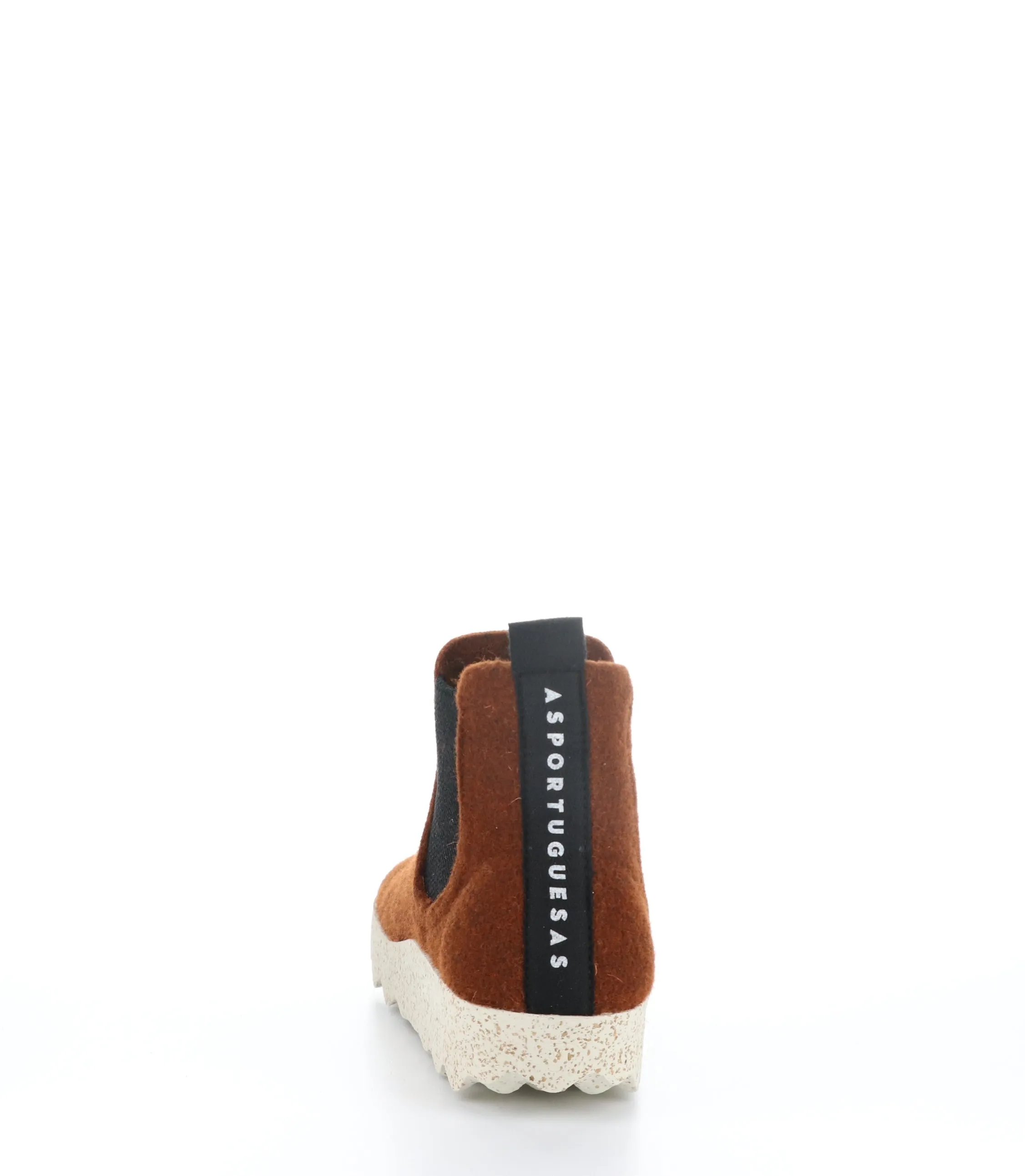 CAIA090ASPM Brown Round Toe Boots