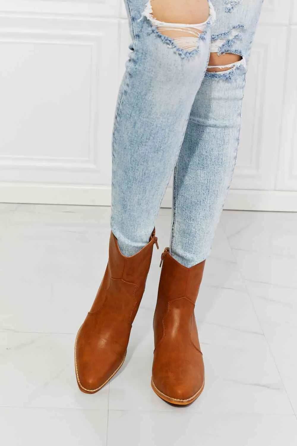 MMShoes Faux Leather Western Ankle Bootie Boots Orche Tan Color Watertower Town