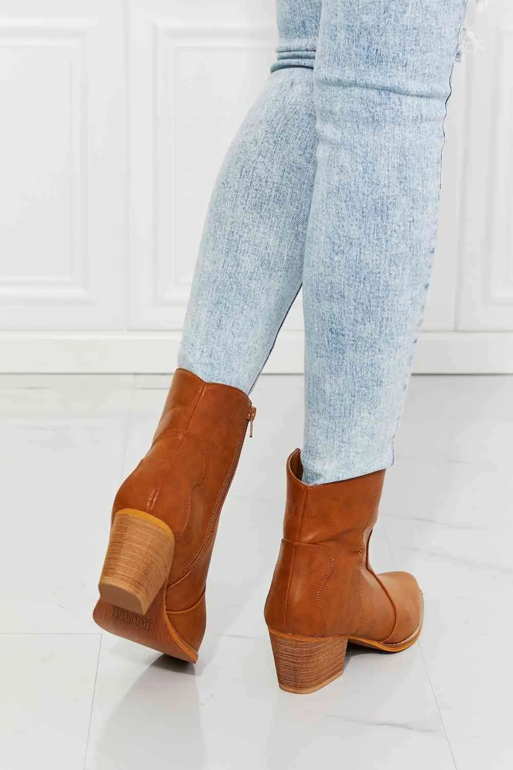 MMShoes Faux Leather Western Ankle Bootie Boots Orche Tan Color Watertower Town