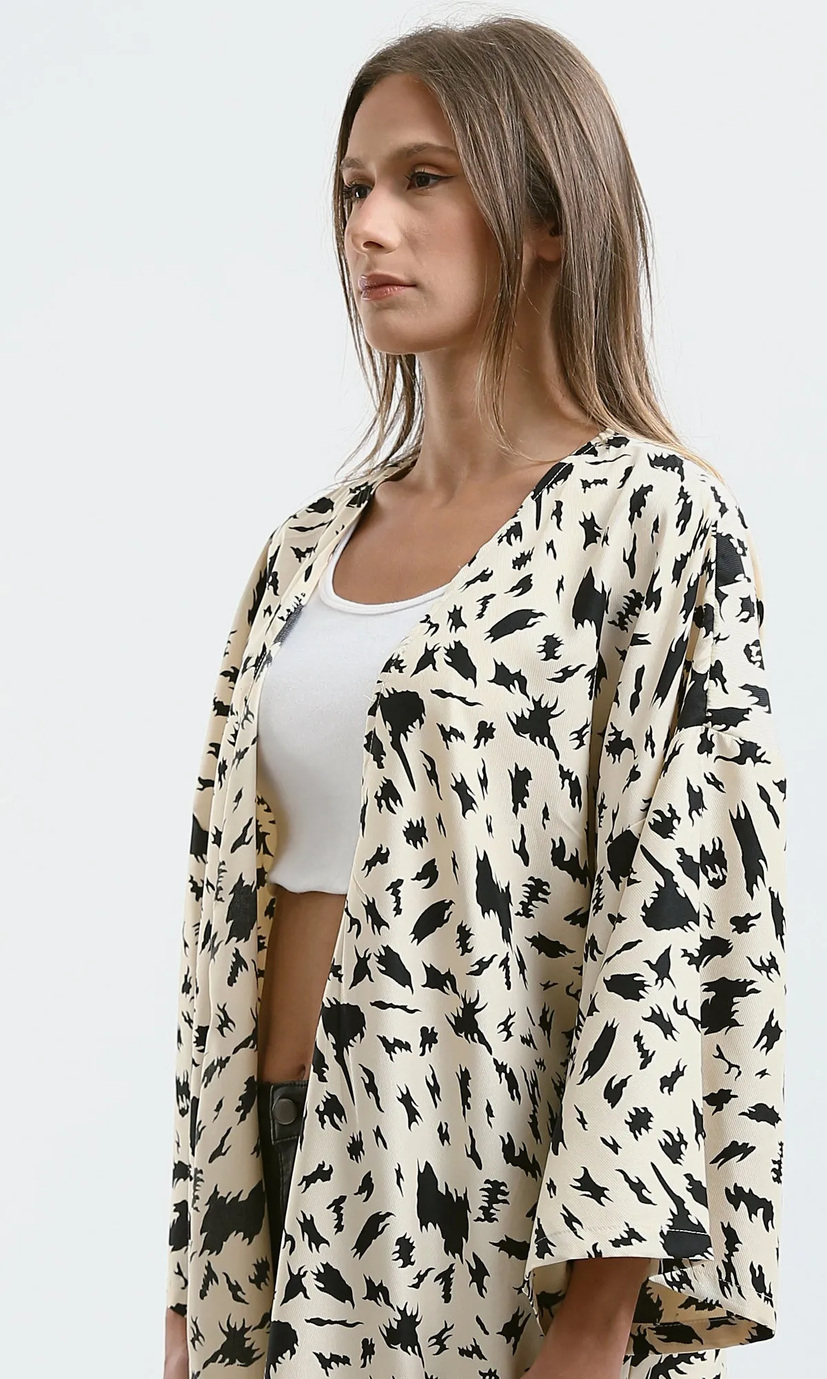 O190123 Beige & Black Patterned Slip On Summer Kimono