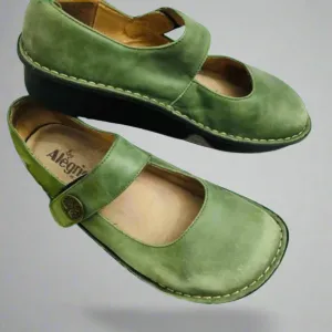 Petra | New Ladies' Flats  Comfortable and Elegant