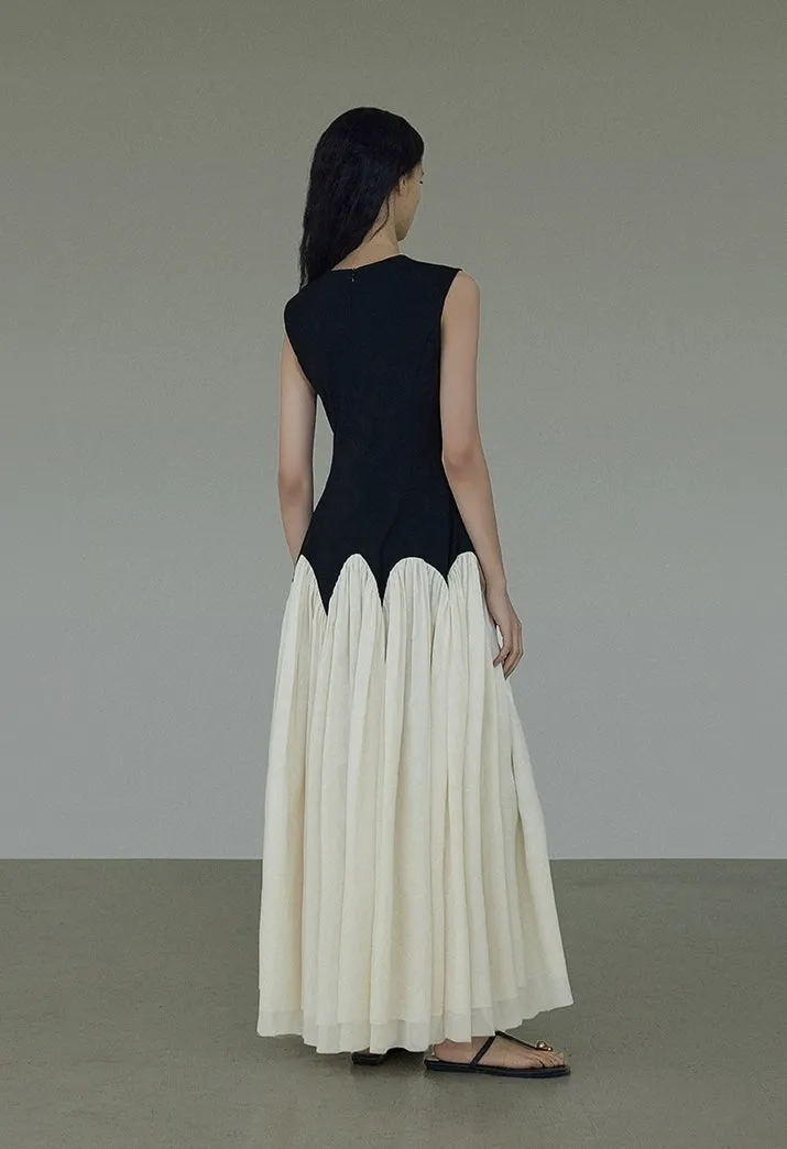 Two-Tone Sleeveless Flowy Maxi Dress
