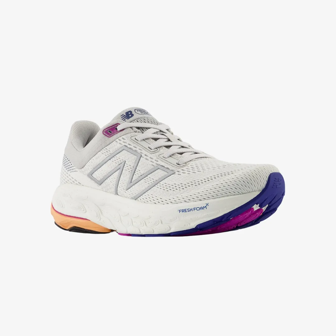 Women's 860v14